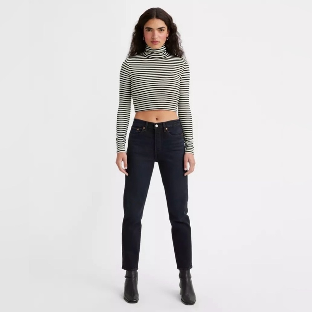 Levi's Wedgie Icon Fit - High Waisted Straight Leg Black Jeans - Size 24 - Picture 6 of 6